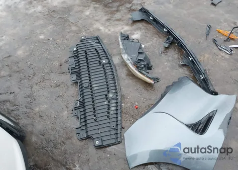 2019 Toyota Corolla Le z USA, uszkodzony, nr VIN 2T1BURHE6KC198545